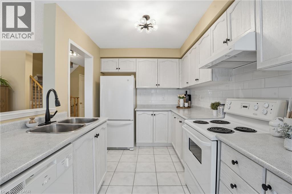 












2665 THOMAS Street Unit# 38

,
Mississauga,




Ontario
L5M6G5

