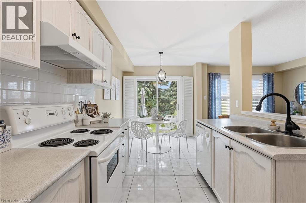 












2665 THOMAS Street Unit# 38

,
Mississauga,




Ontario
L5M6G5

