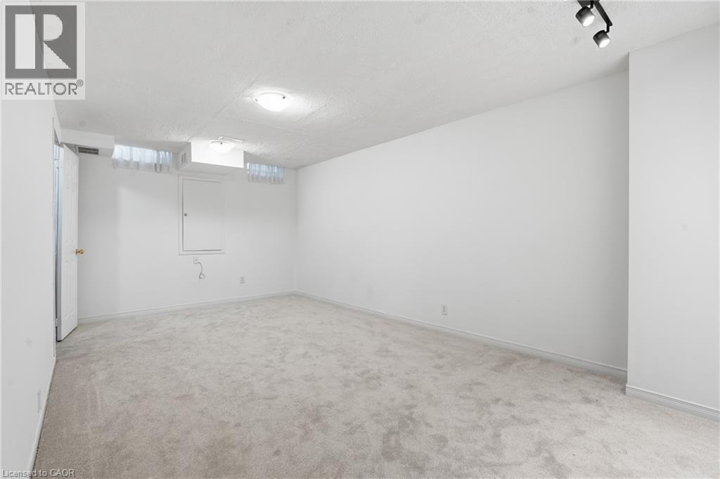 












2665 THOMAS Street Unit# 38

,
Mississauga,




Ontario
L5M6G5

