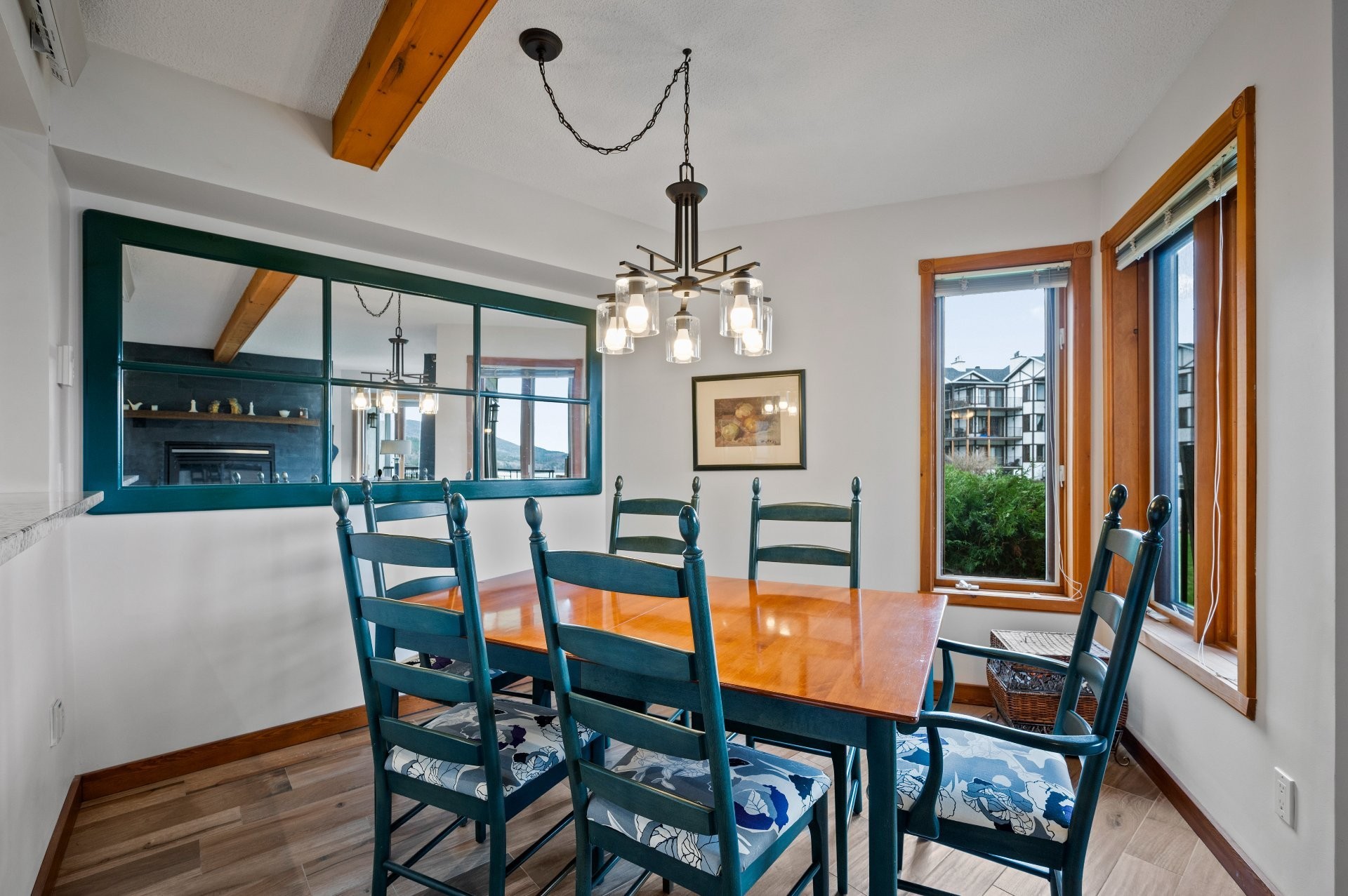









140


Rue Pinoteau

, 2112,
Mont-Tremblant,




QC
J8E1G2

