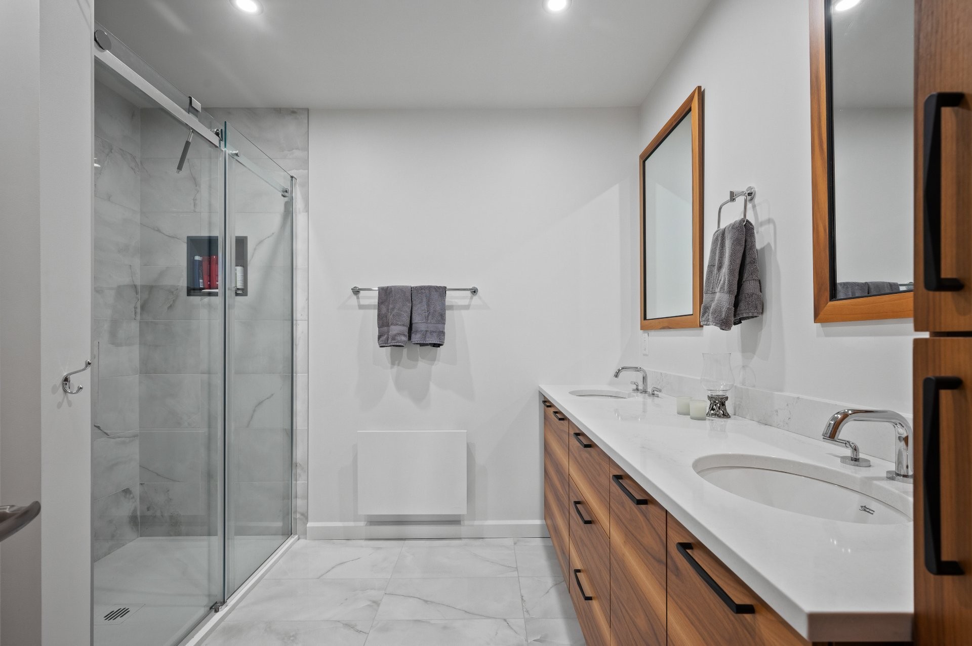 









140


Rue Pinoteau

, 2112,
Mont-Tremblant,




QC
J8E1G2

