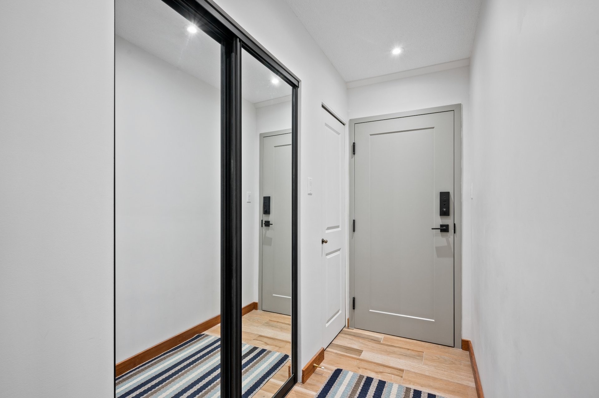 









140


Rue Pinoteau

, 2112,
Mont-Tremblant,




QC
J8E1G2


