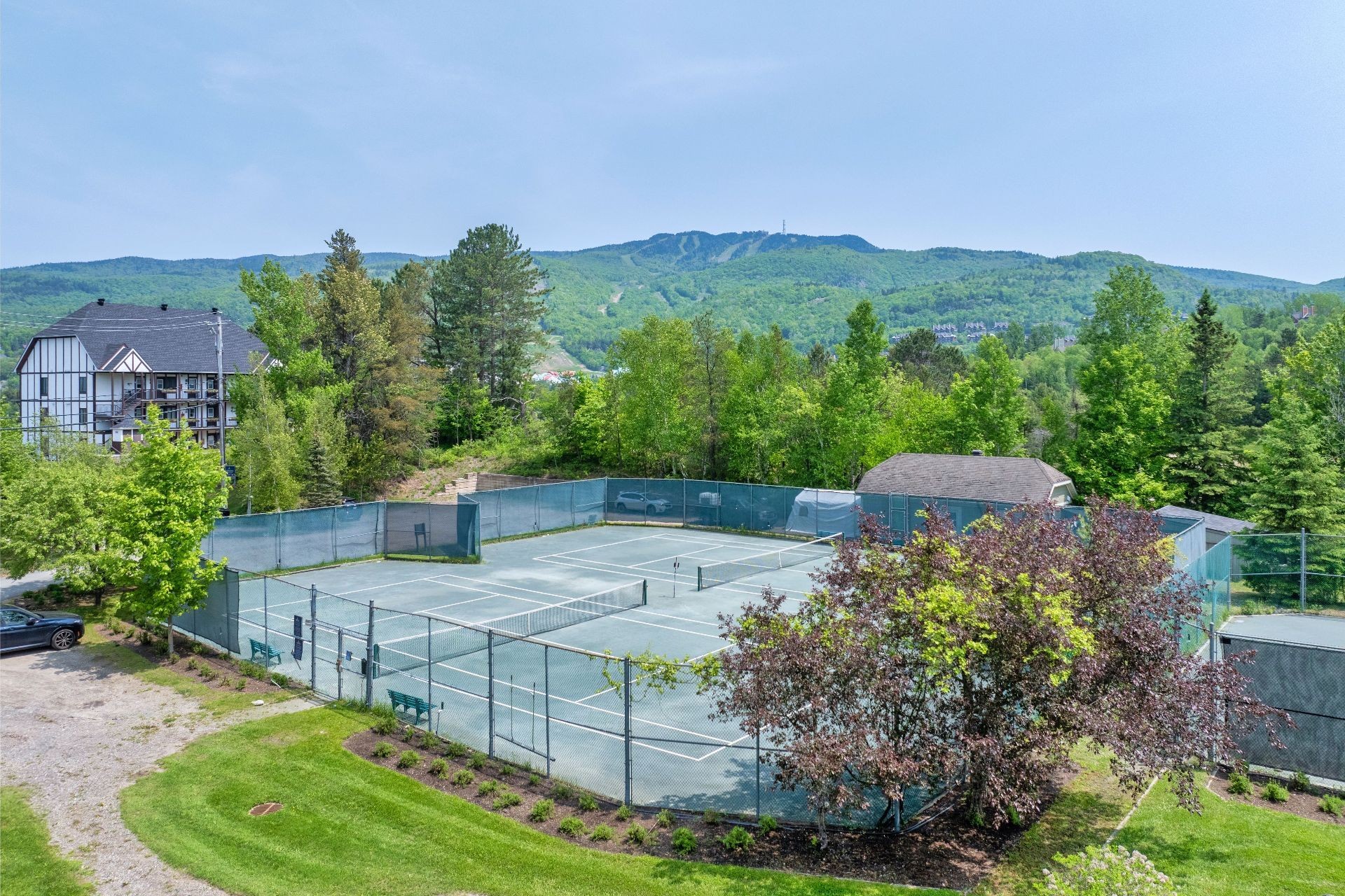 









140


Rue Pinoteau

, 2112,
Mont-Tremblant,




QC
J8E1G2

