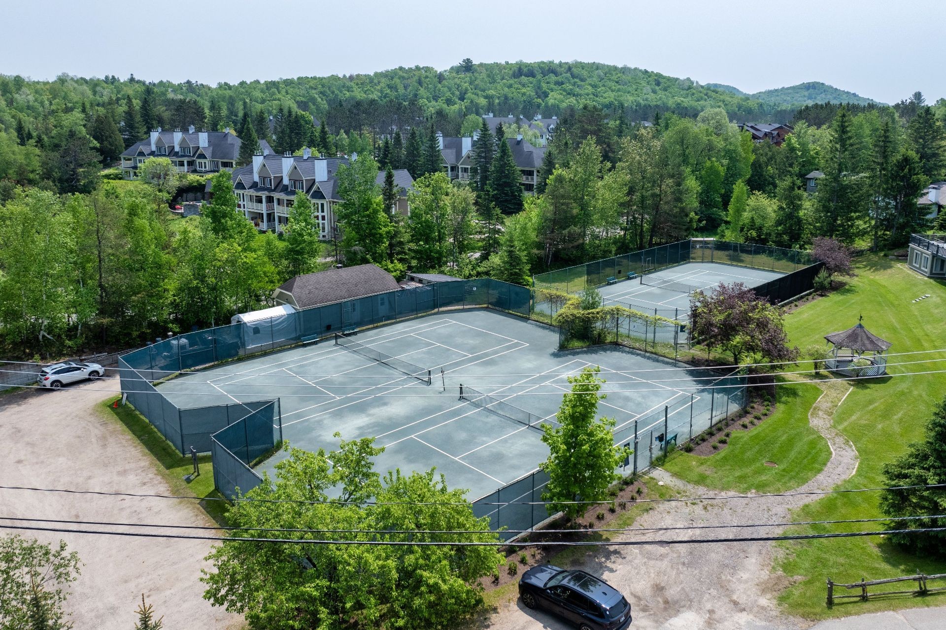









140


Rue Pinoteau

, 2112,
Mont-Tremblant,




QC
J8E1G2

