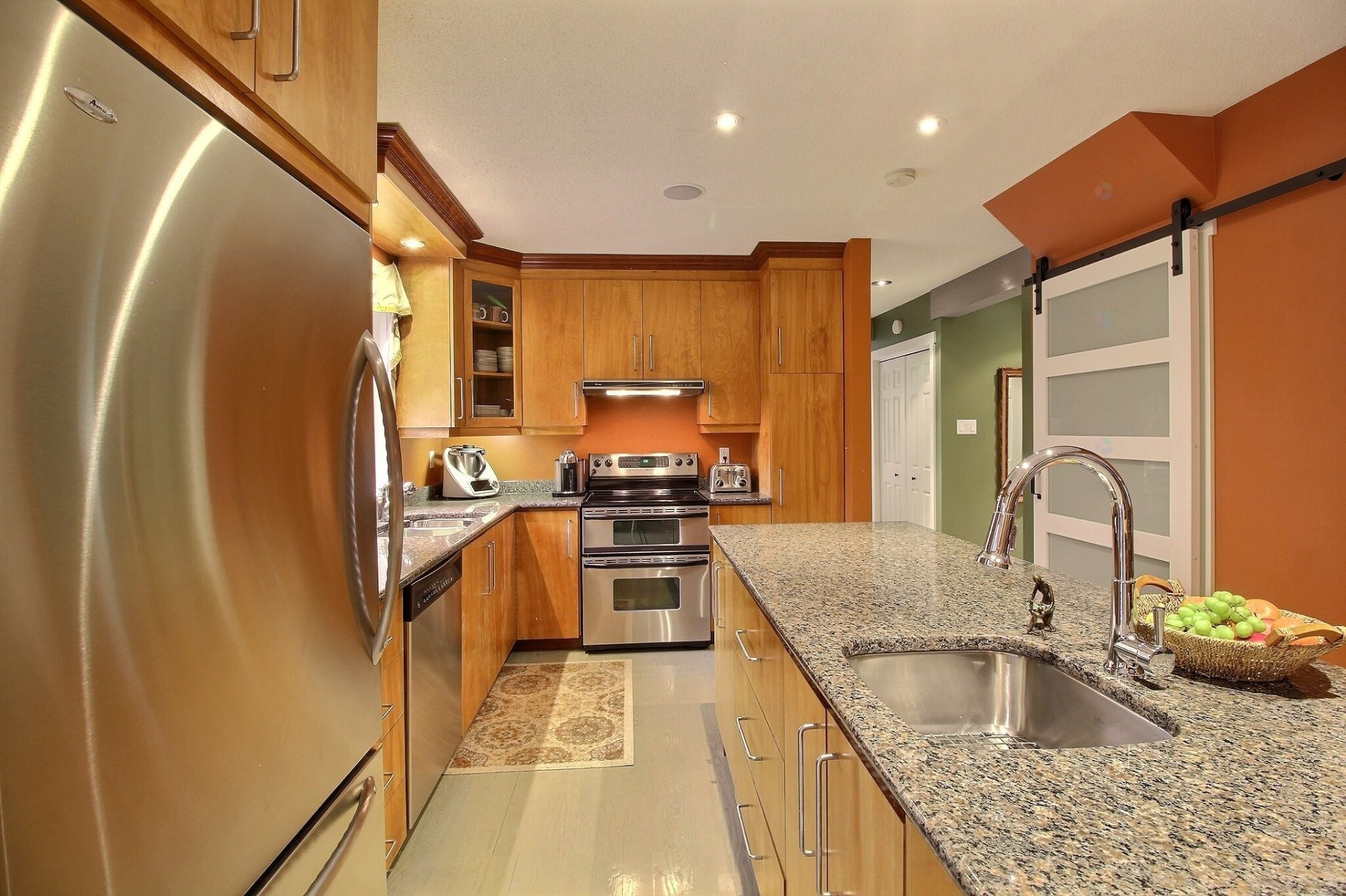 









31


Rue du Sirocco

,
Orford,




QC
J1X7H1

