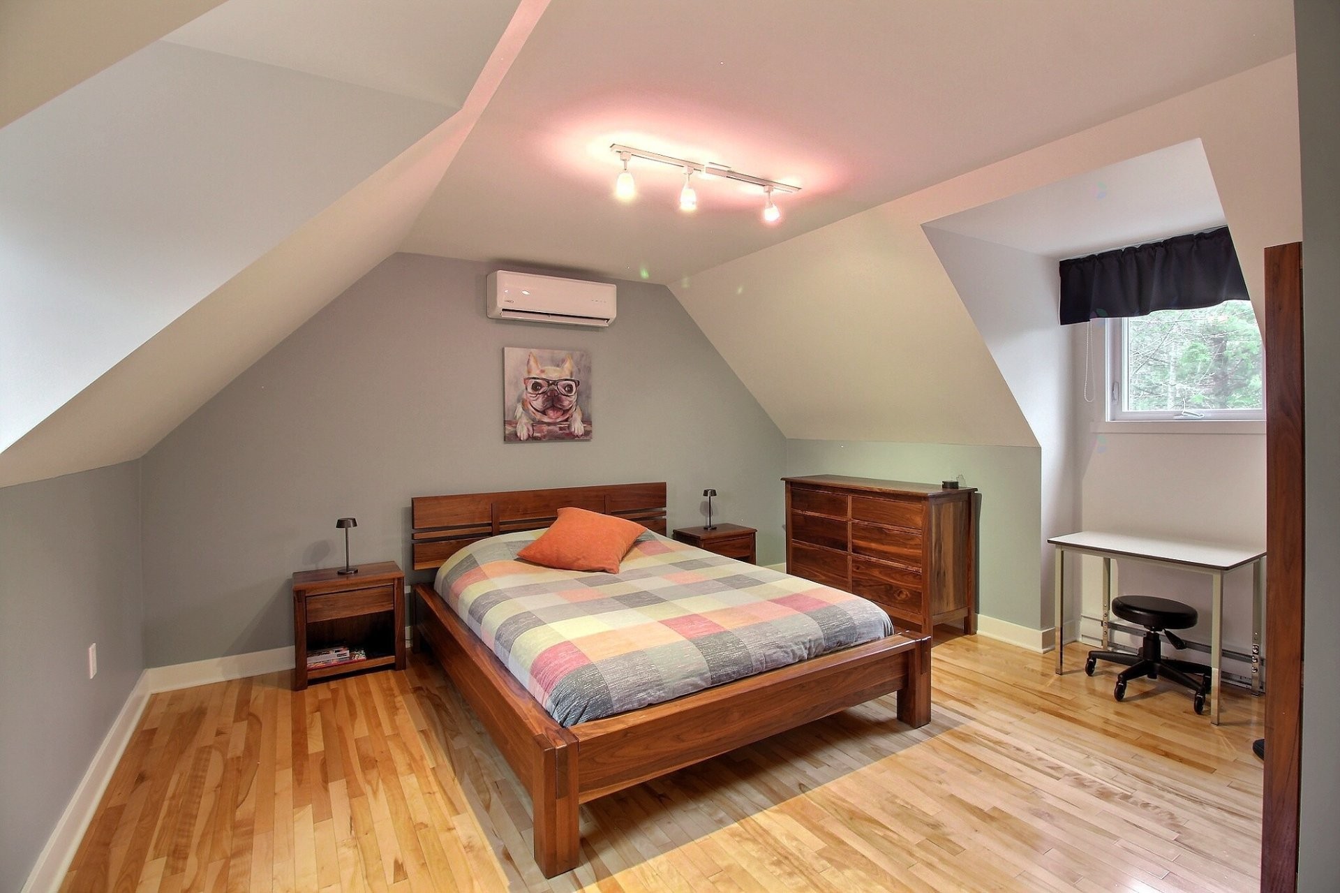 









31


Rue du Sirocco

,
Orford,




QC
J1X7H1

