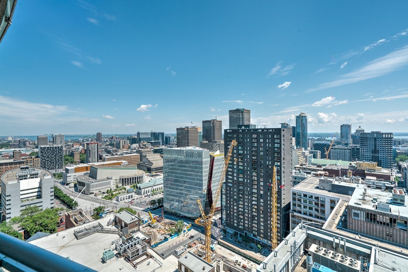 









405


Rue de la Concorde

, 2610,
Montréal (Ville-Marie),




QC
H3A0H1

