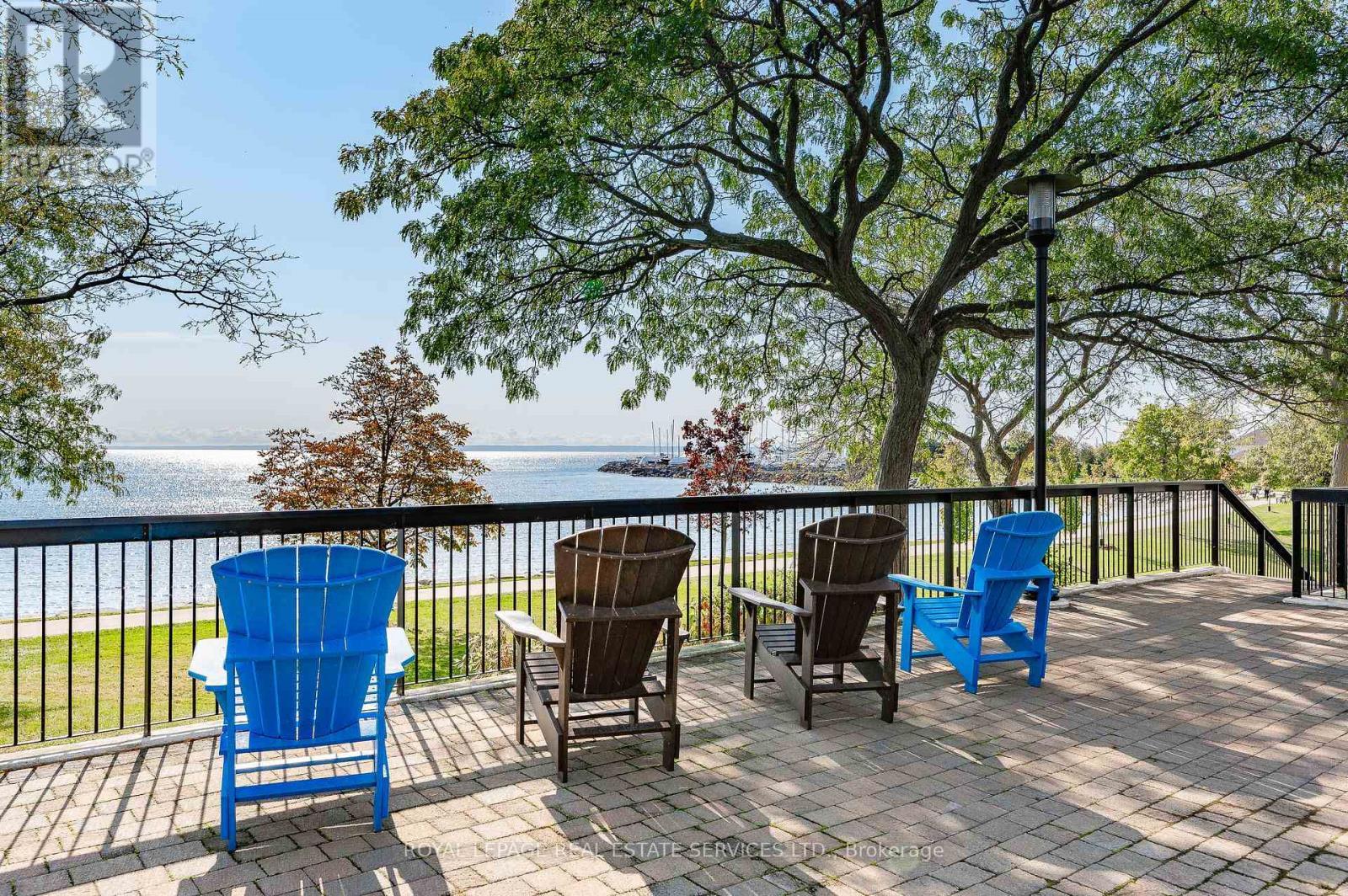












403 - 2170 MARINE DRIVE

,
Oakville,




Ontario
L6L5V1

