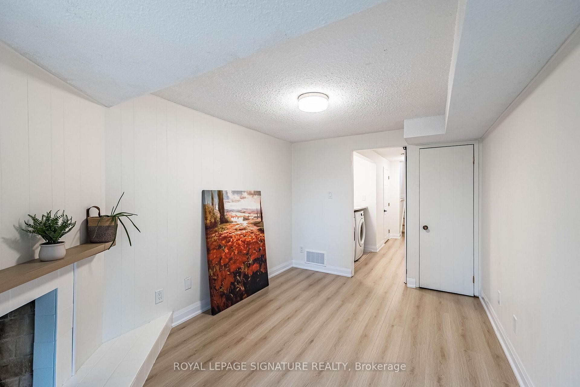









33


Cheryl Shepway

N/A,
Toronto,




ON
M2J 4R5

