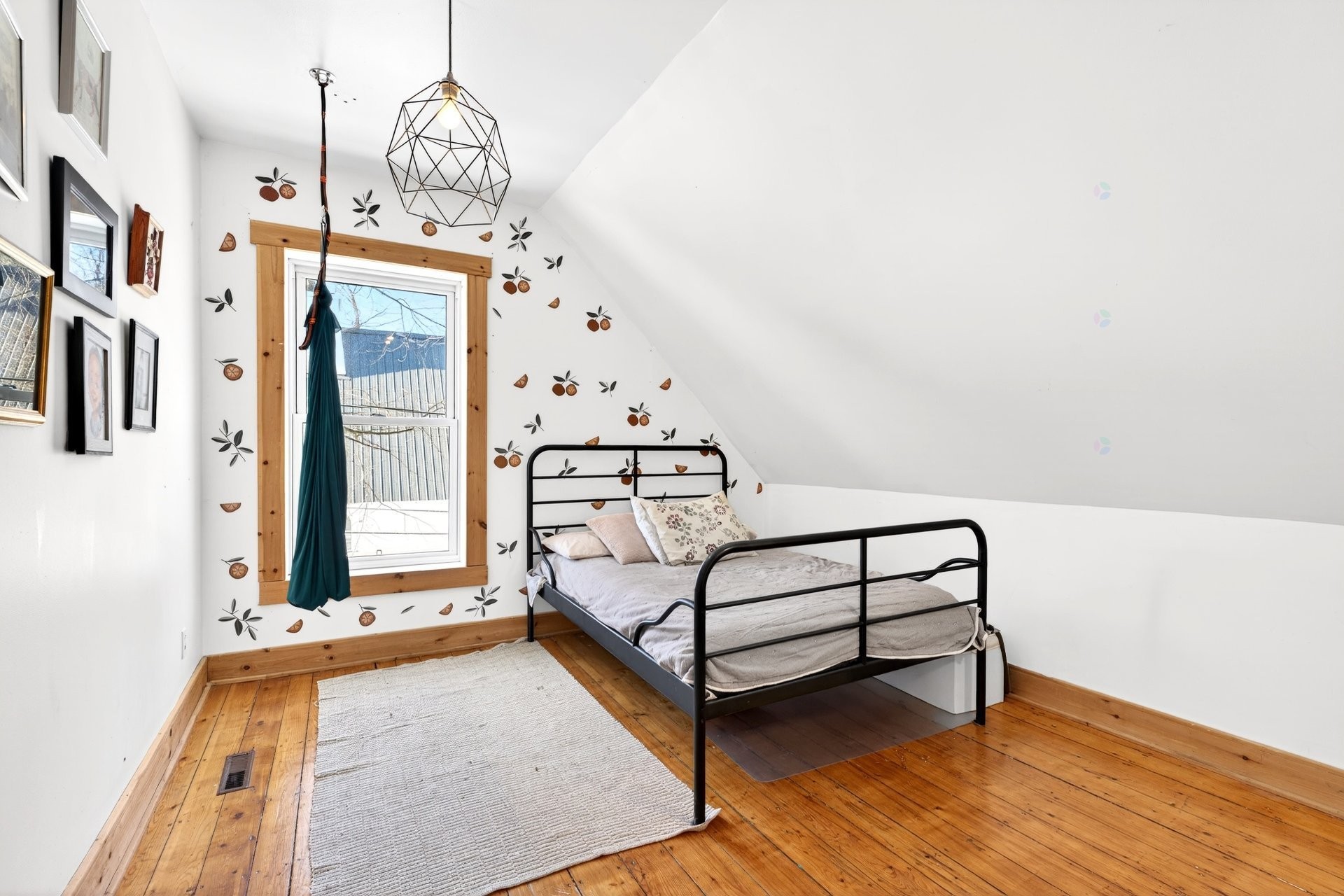 









365


Ch. Chamberlain

,
Dixville,




QC
J0B1P0

