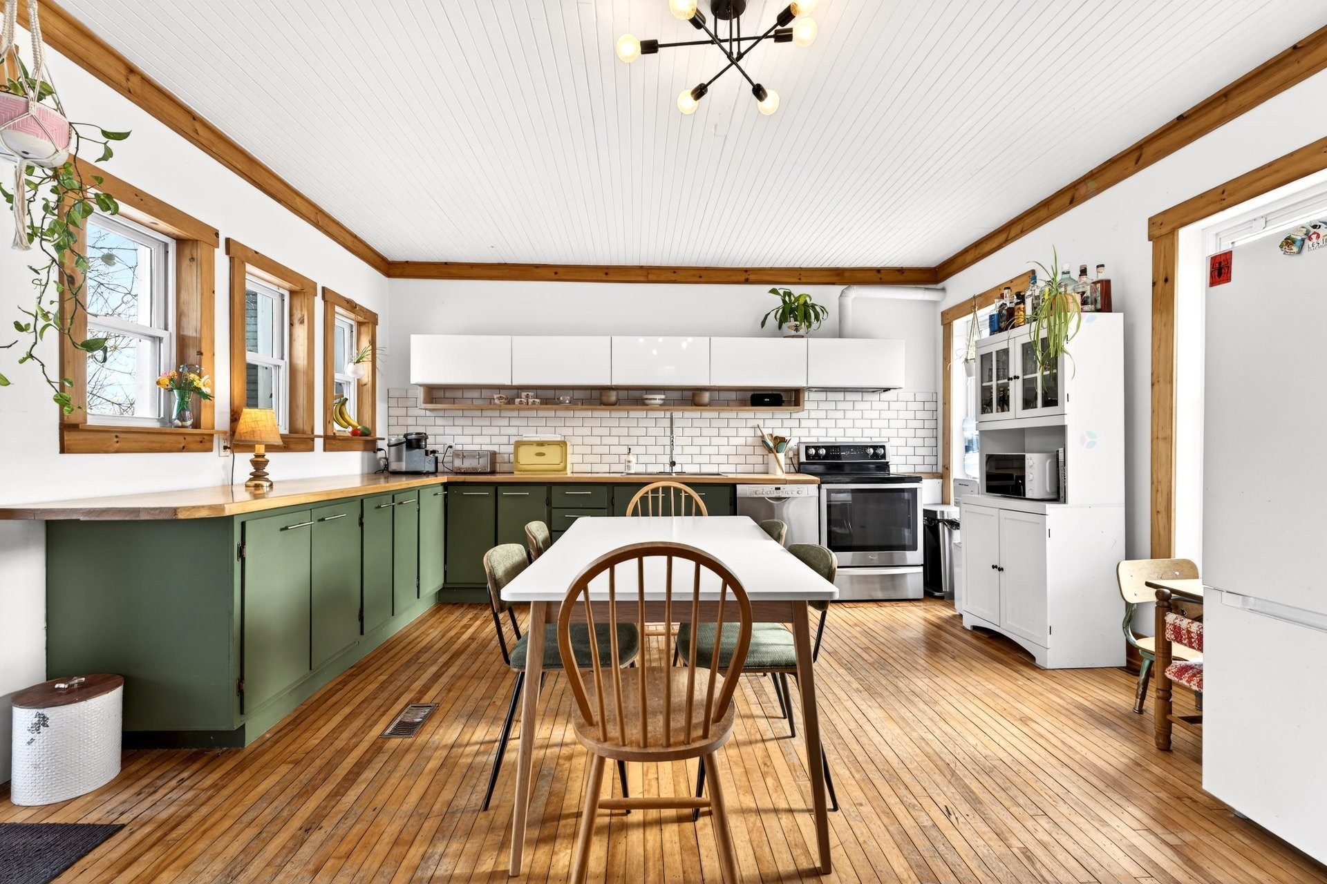 









365


Ch. Chamberlain

,
Dixville,




QC
J0B1P0

