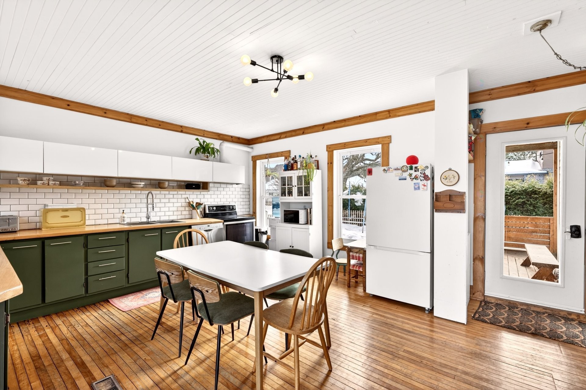 









365


Ch. Chamberlain

,
Dixville,




QC
J0B1P0

