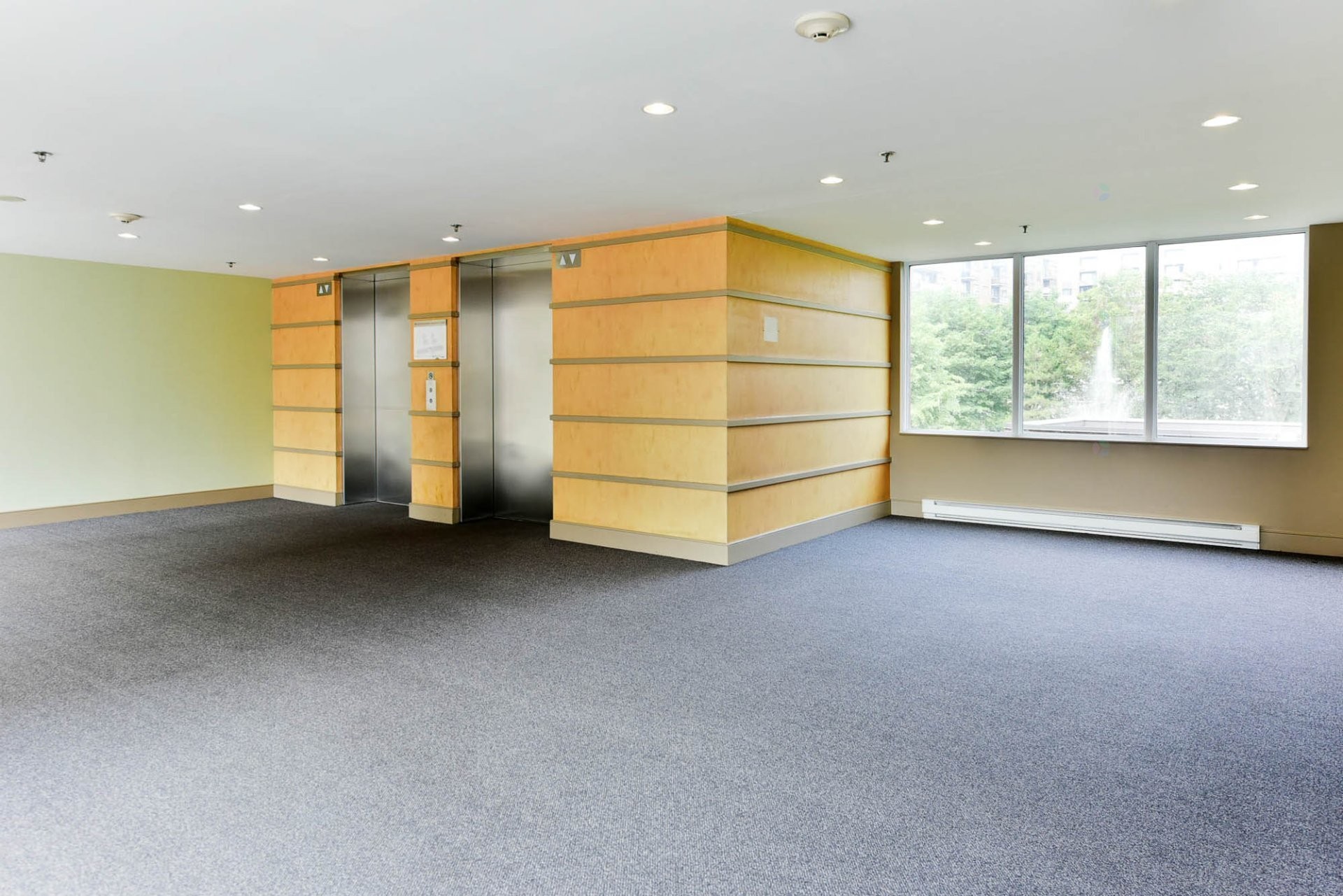 









1225


Rue Notre-Dame O.

, 306,
Montréal (Ville-Marie),




QC
H3C6S3

