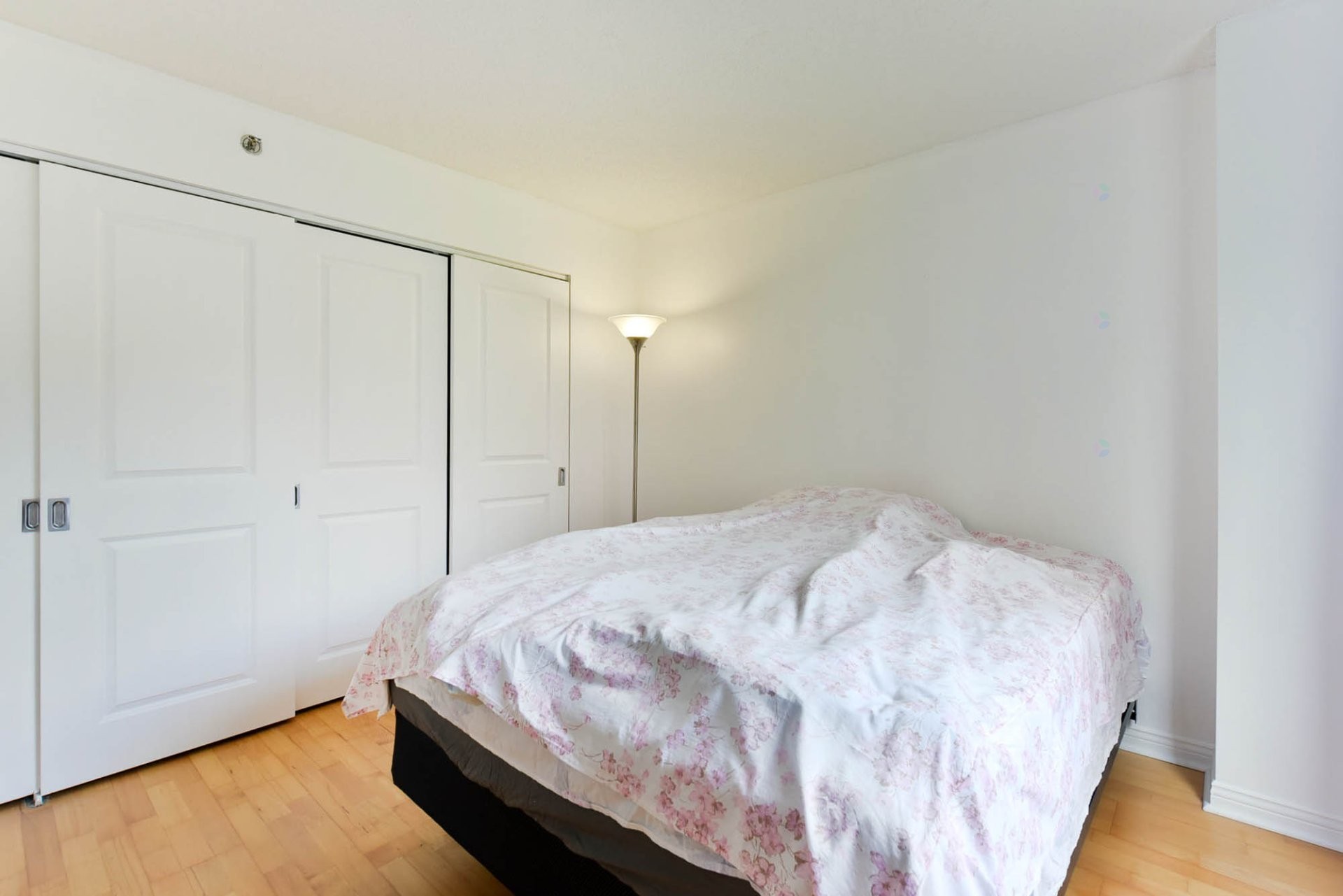 









1225


Rue Notre-Dame O.

, 306,
Montréal (Ville-Marie),




QC
H3C6S3

