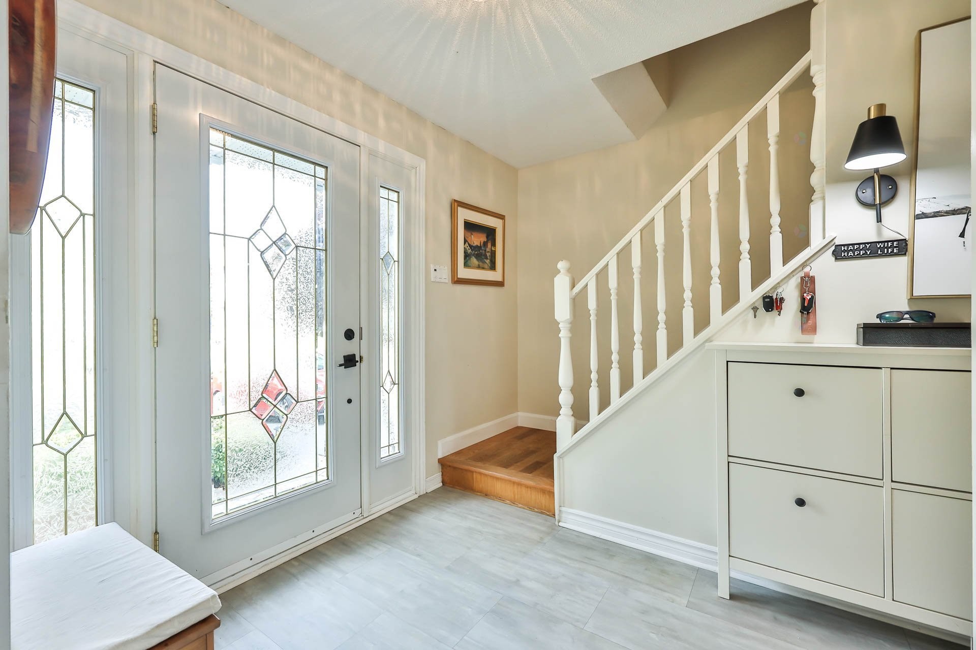 









229


Av. du Vallon

,
Gatineau (Aylmer),




QC
J9J1N9

