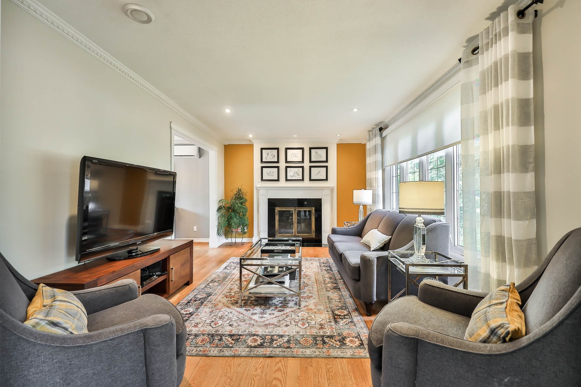 









229


Av. du Vallon

,
Gatineau (Aylmer),




QC
J9J1N9

