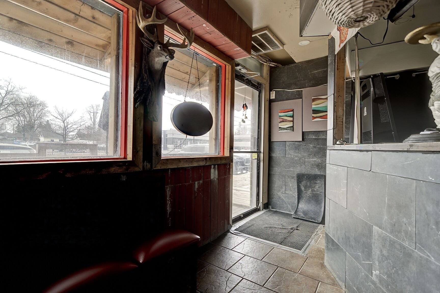 









27


Boul. D'Anjou

,
Châteauguay,




QC
J6J2P7

