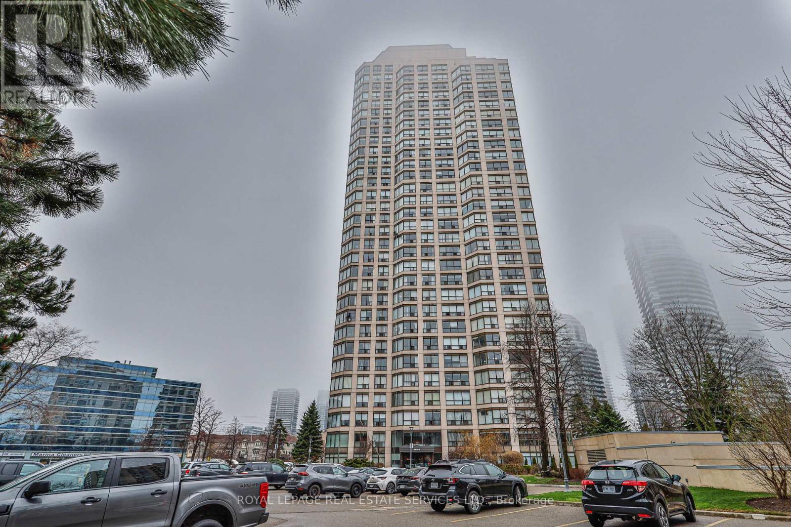












2006 - 2269 LAKE SHORE BOULEVARD W

,
Toronto,




Ontario
M8V3X6

