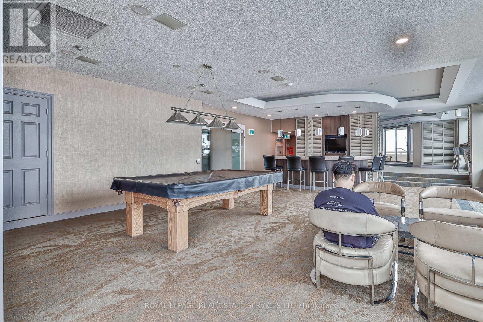 












2006 - 2269 LAKE SHORE BOULEVARD W

,
Toronto,




Ontario
M8V3X6

