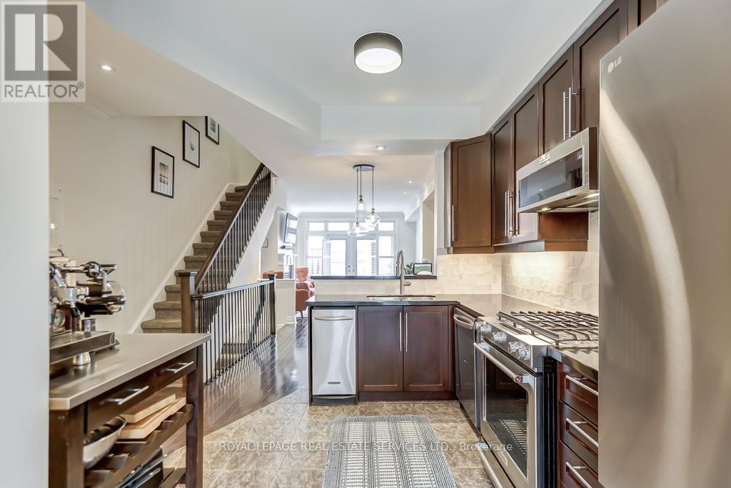 












#8 - 245 VAN DUSEN BOULEVARD

,
Toronto,




Ontario
M8Z3J2

