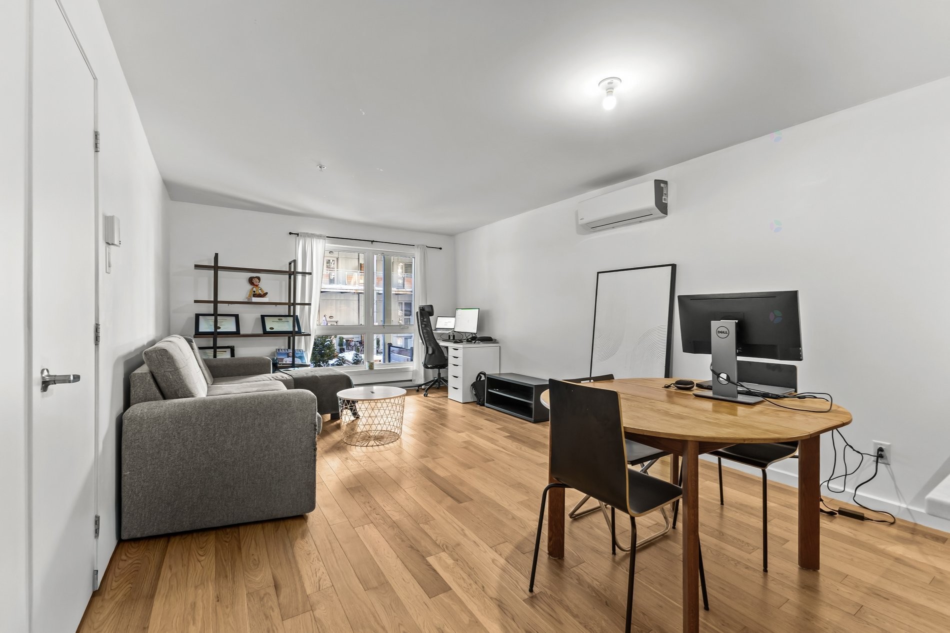 









568


Rue Nicolet

,
Montréal (Mercier/Hochelaga-Maisonneuve),




QC
H1W0C2

