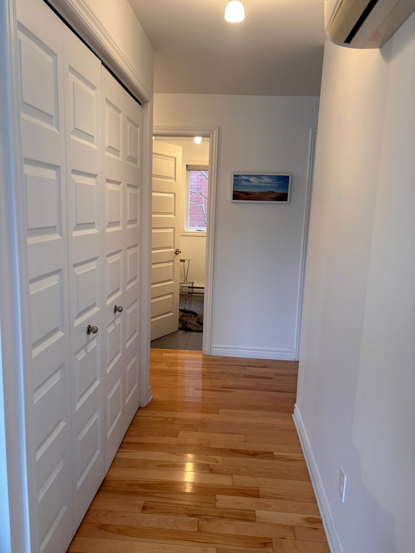 









1144


Rue St-Edouard

,
Longueuil (Le Vieux-Longueuil),




QC
J4K1T1

