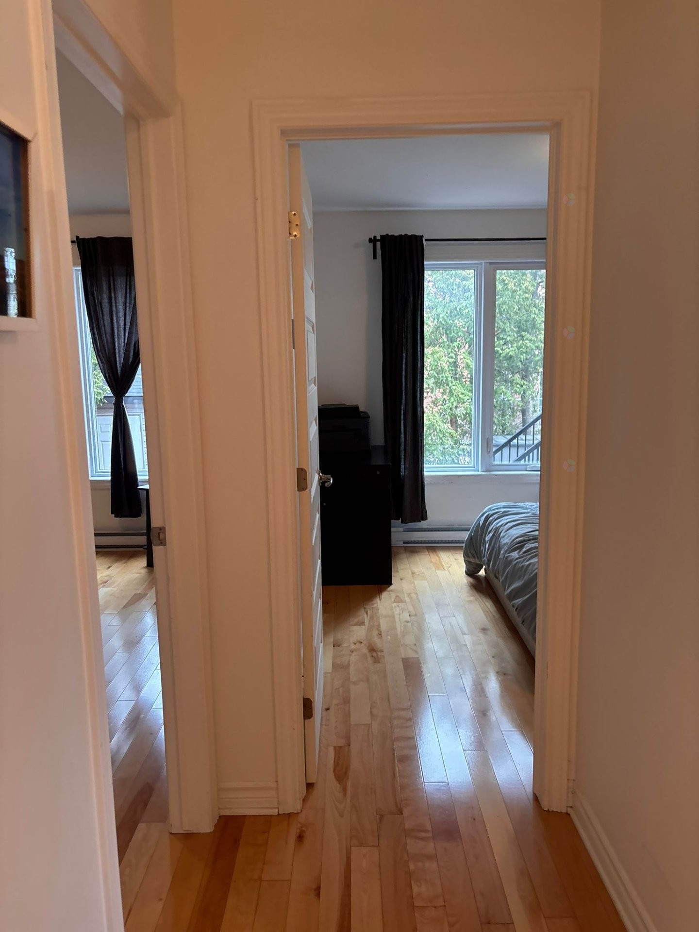 









1144


Rue St-Edouard

,
Longueuil (Le Vieux-Longueuil),




QC
J4K1T1

