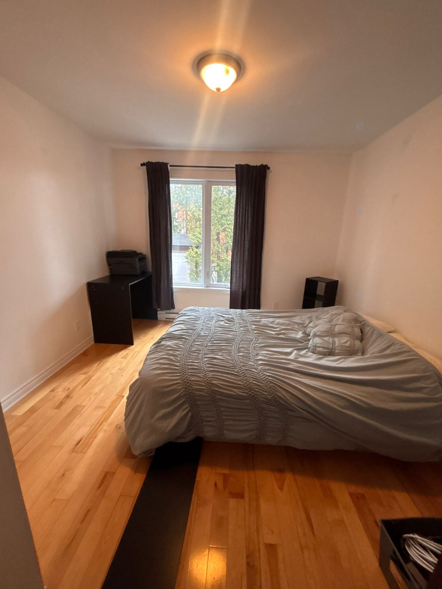 









1144


Rue St-Edouard

,
Longueuil (Le Vieux-Longueuil),




QC
J4K1T1

