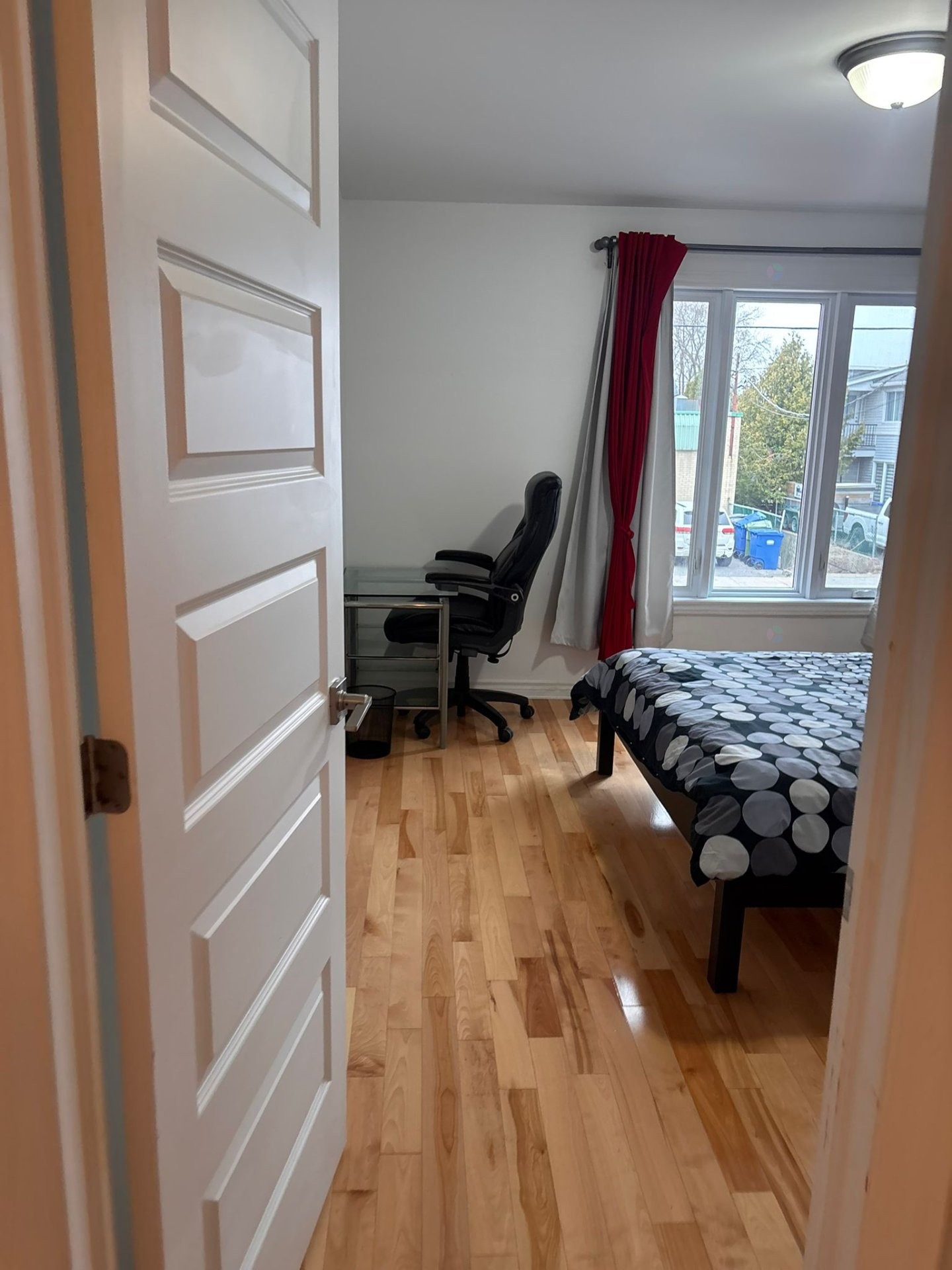 









1144


Rue St-Edouard

,
Longueuil (Le Vieux-Longueuil),




QC
J4K1T1

