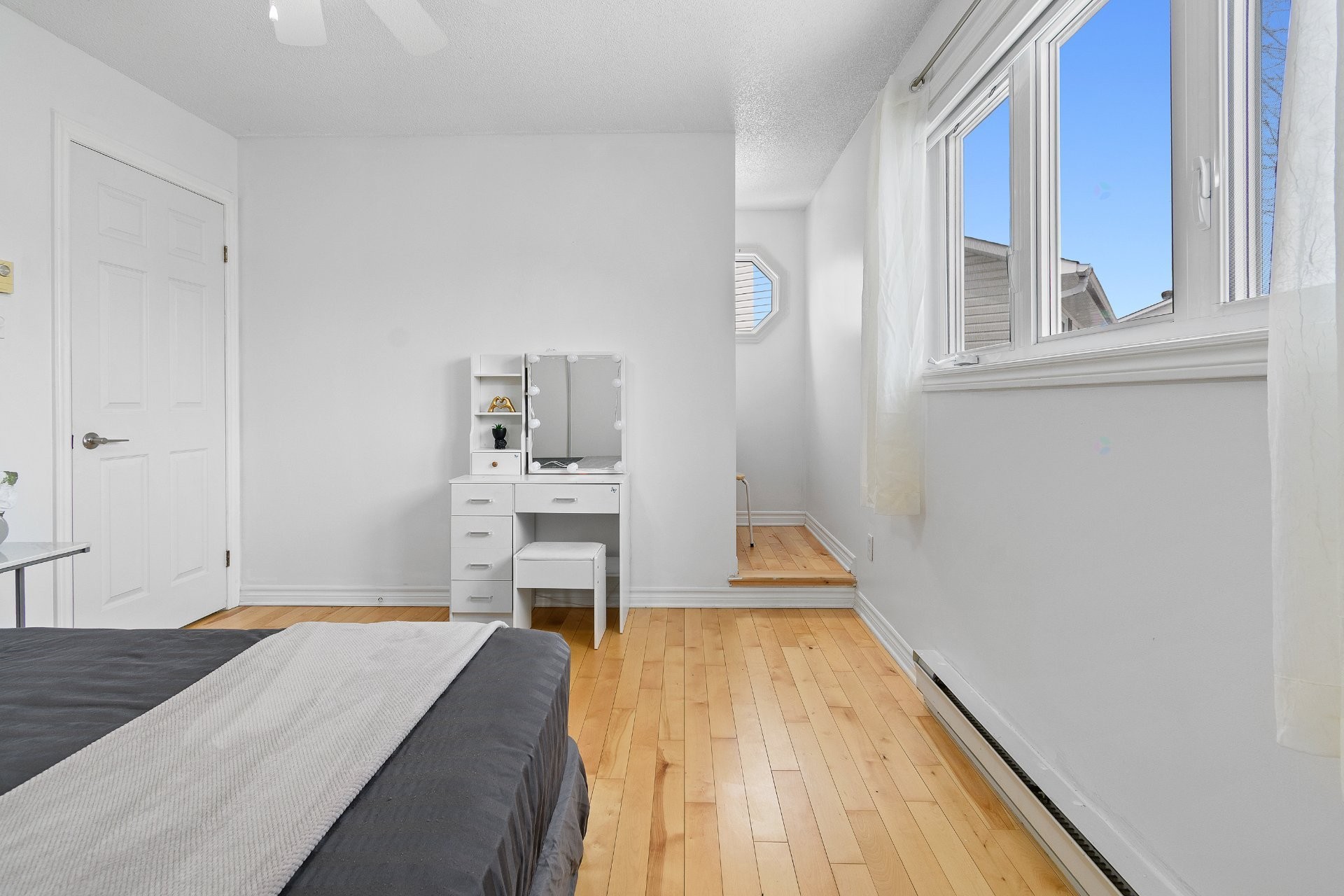 









43


Imp. Emerson

,
Gatineau (Aylmer),




QC
J9H7A4

