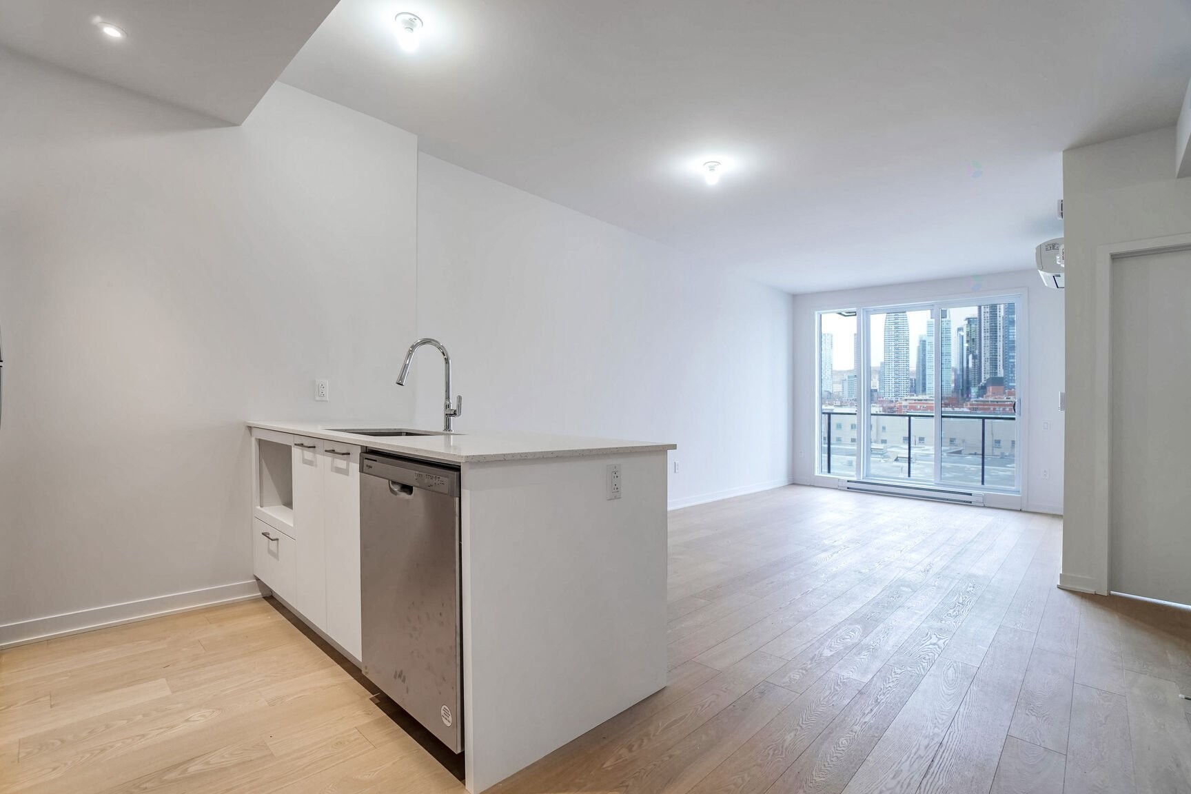 









1485


Rue des Bassins

, 420,
Montréal (Le Sud-Ouest),




QC
H3C1B7

