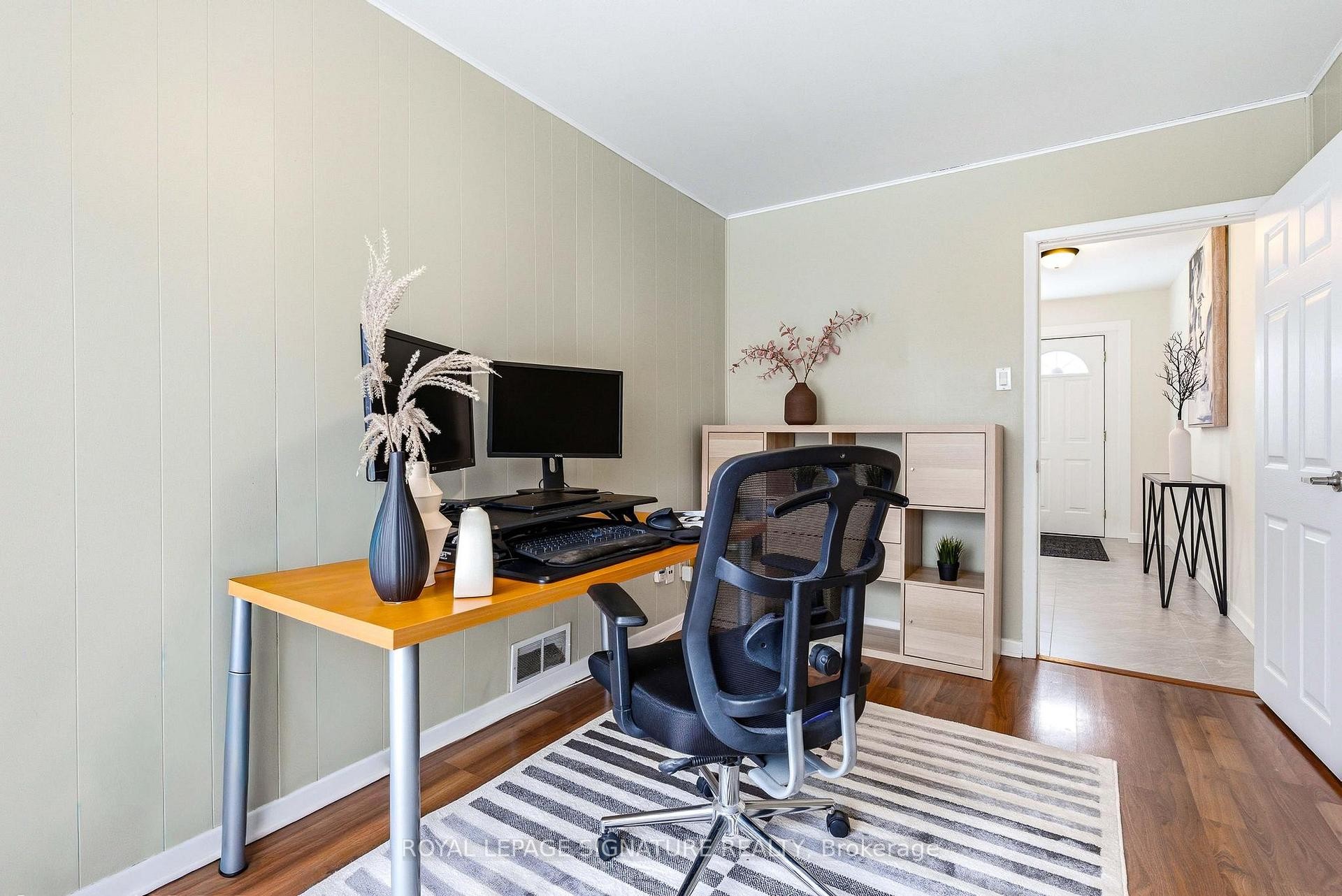 









1271


Canford

Crescent,
Mississauga,




ON
L5J 3M9

