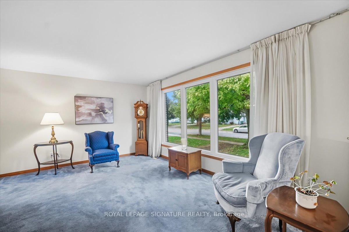 









268


Cameron

Street,
Goderich,




ON
N7A 3L3

