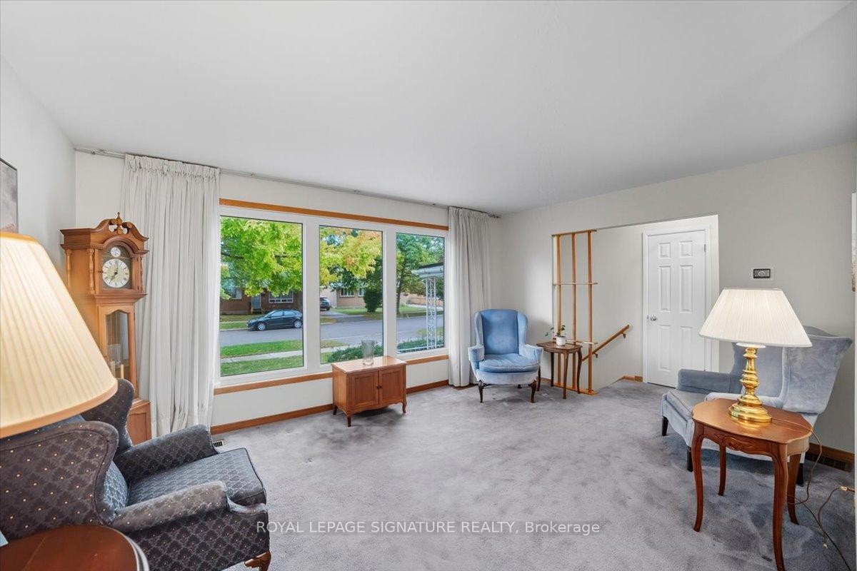 









268


Cameron

Street,
Goderich,




ON
N7A 3L3

