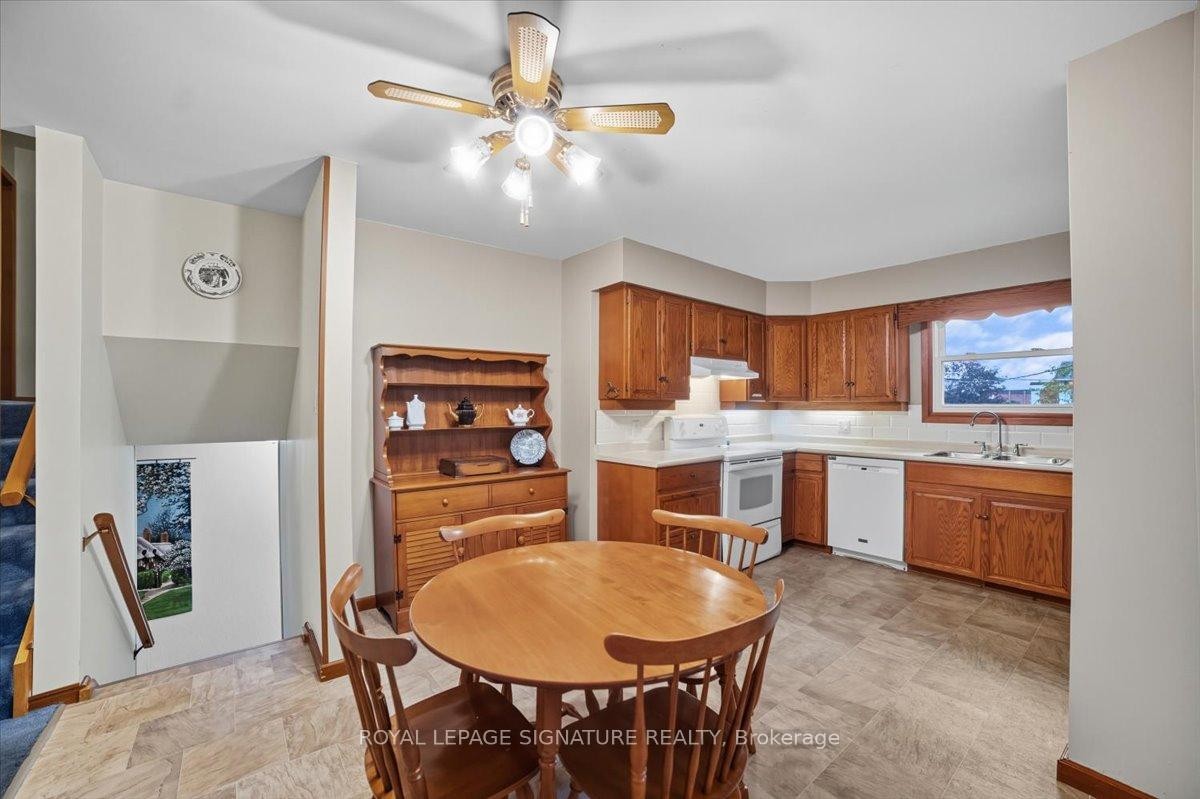 









268


Cameron

Street,
Goderich,




ON
N7A 3L3

