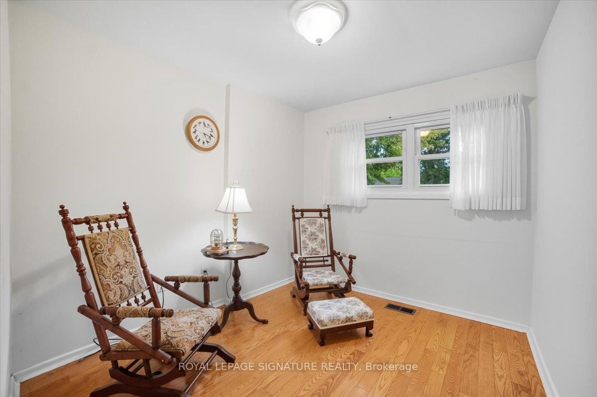 









268


Cameron

Street,
Goderich,




ON
N7A 3L3

