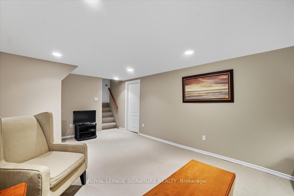 









268


Cameron

Street,
Goderich,




ON
N7A 3L3

