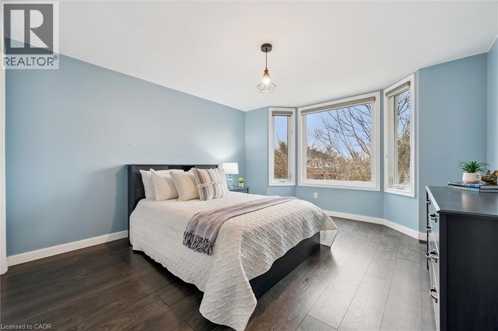 












14 WOOD DUCK Court

,
Guelph,




Ontario
N1C1B1

