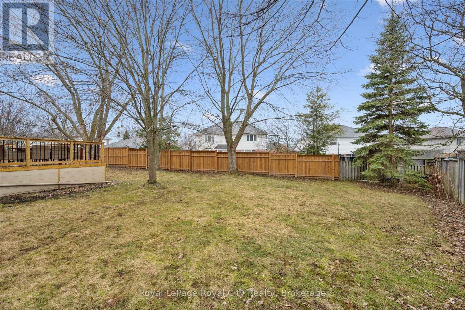












14 WOOD DUCK COURT

,
Guelph (Kortright Hills),




Ontario
N1C1B1

