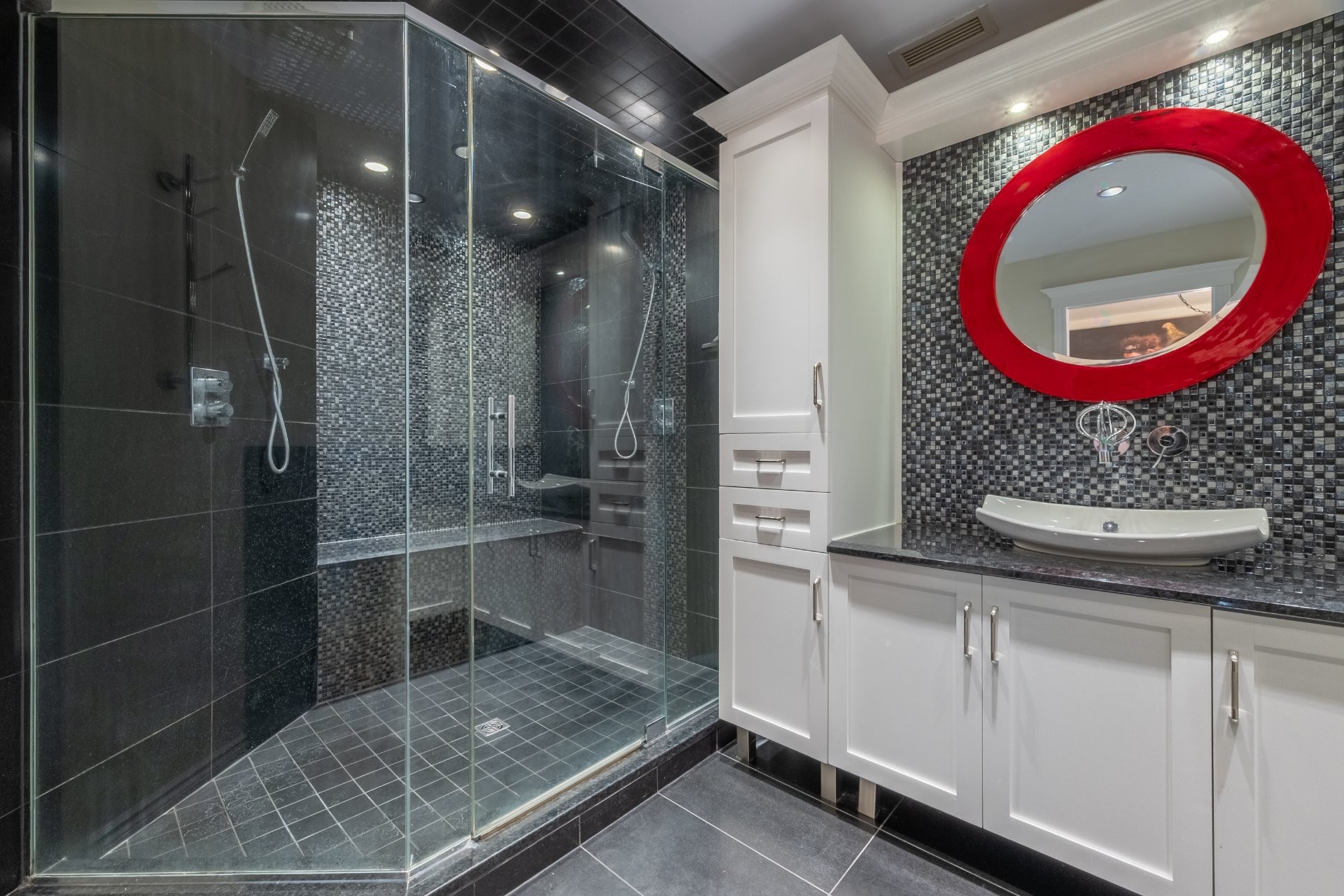 









2077


Rue Lincourt

,
Longueuil (Le Vieux-Longueuil),




QC
J4N1N8

