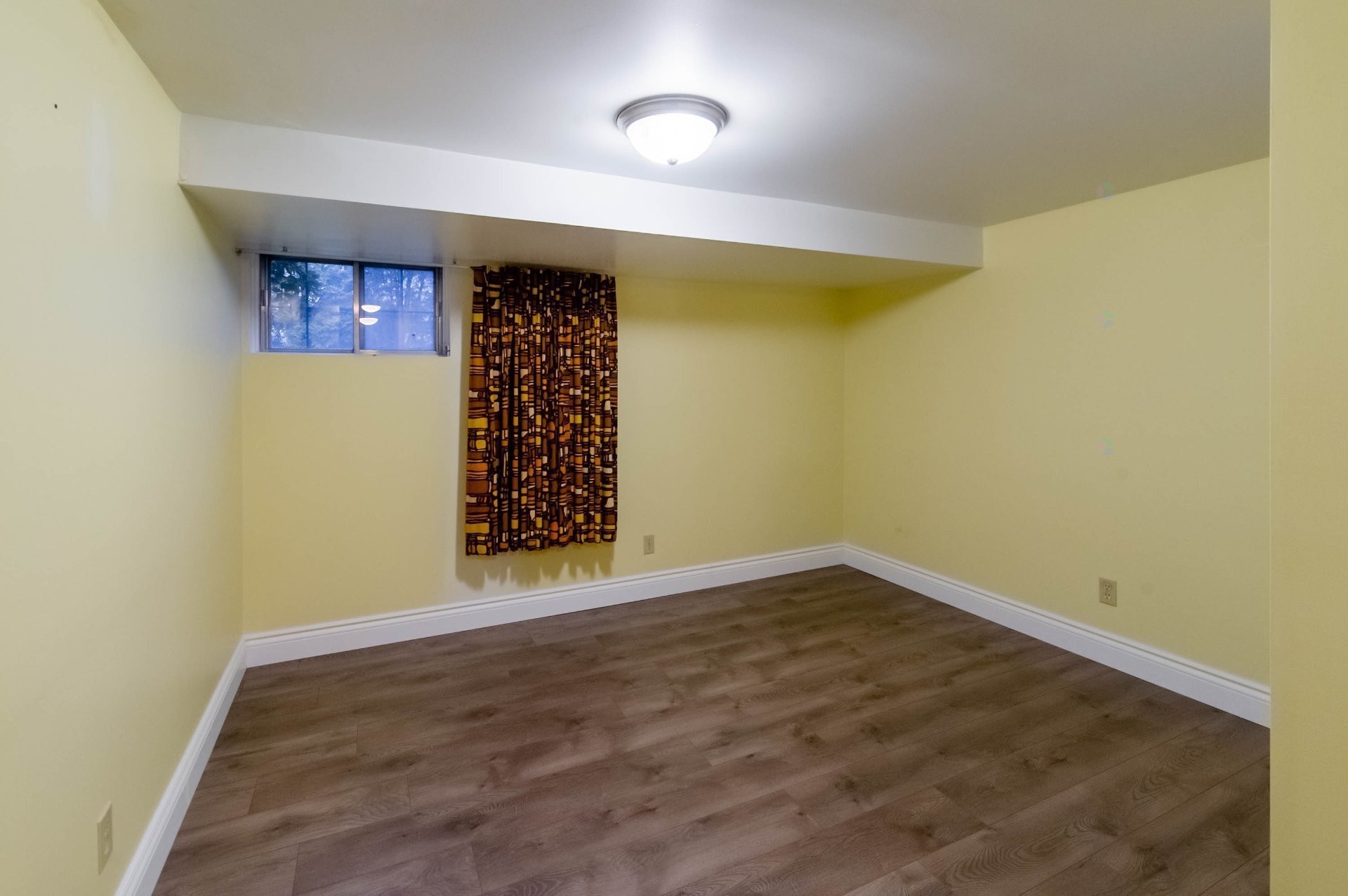 









1360


Crois. Samson

,
Brossard,




QC
J4X1J9

