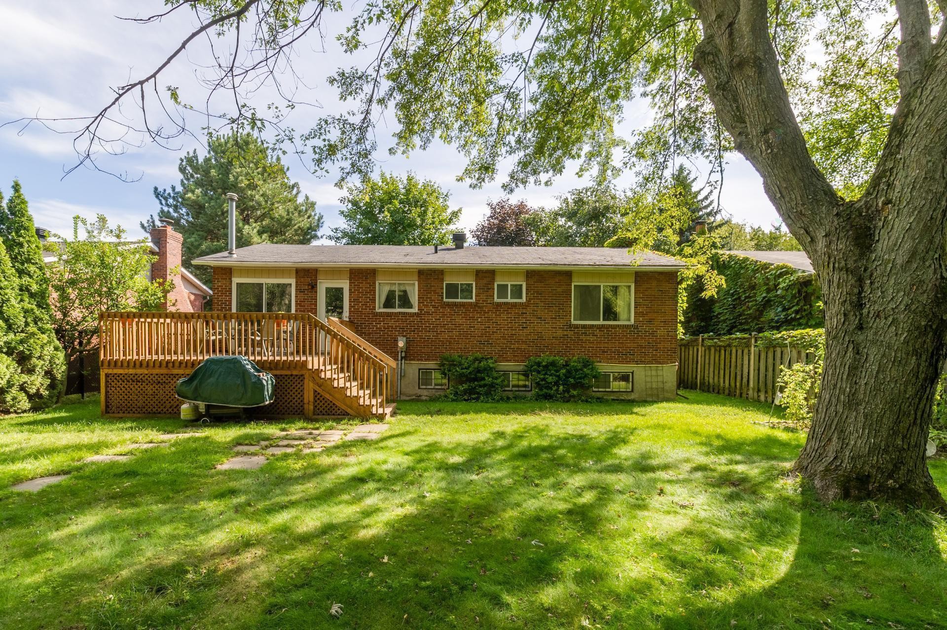 









1360


Crois. Samson

,
Brossard,




QC
J4X1J9

