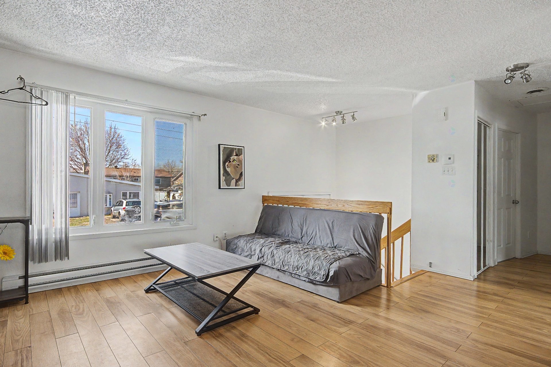 









5565Z

 - 5575Z


Rue Bachand

,
Longueuil (Saint-Hubert),




QC
J3Y0X5

