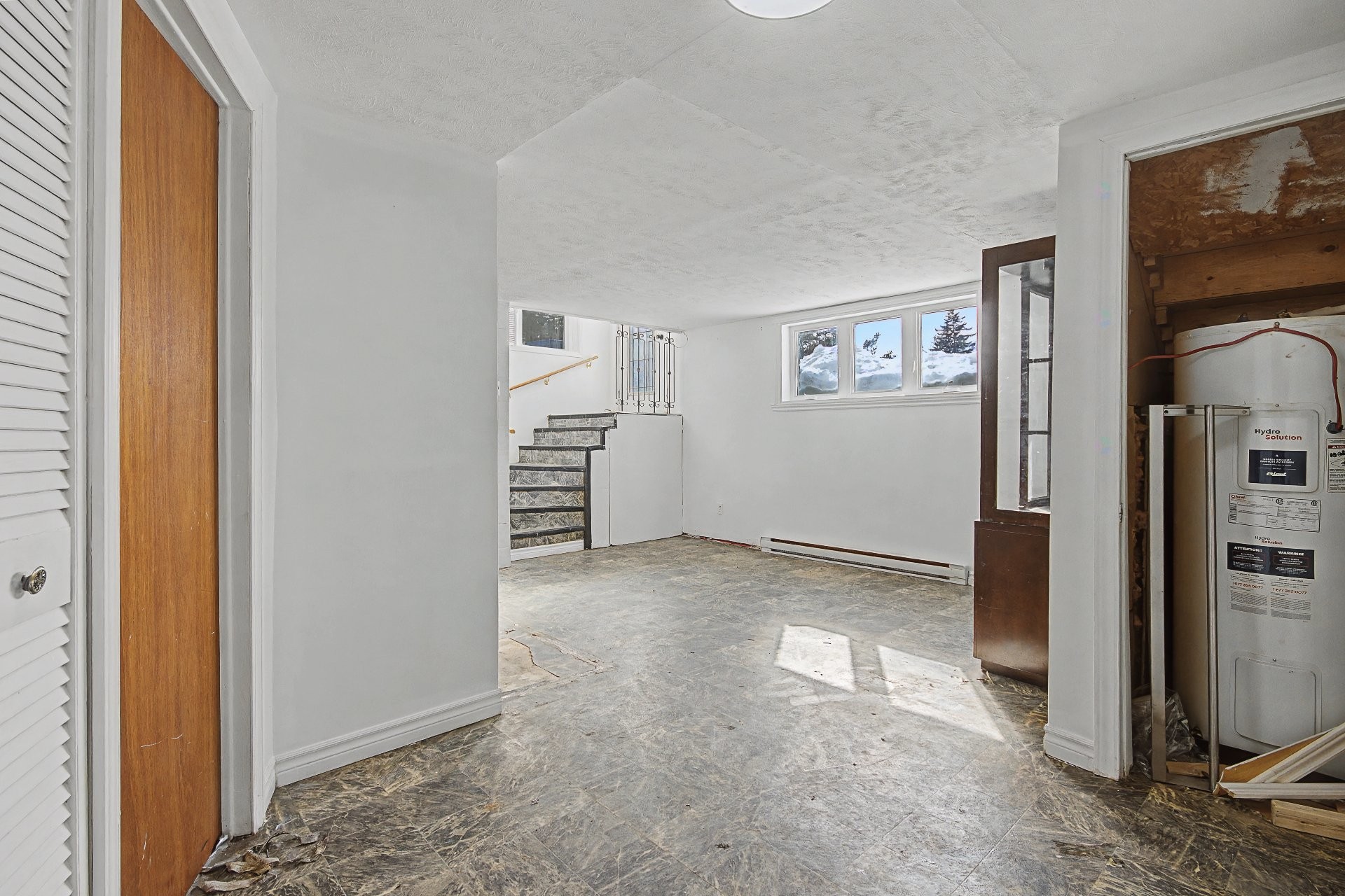 









5565Z

 - 5575Z


Rue Bachand

,
Longueuil (Saint-Hubert),




QC
J3Y0X5

