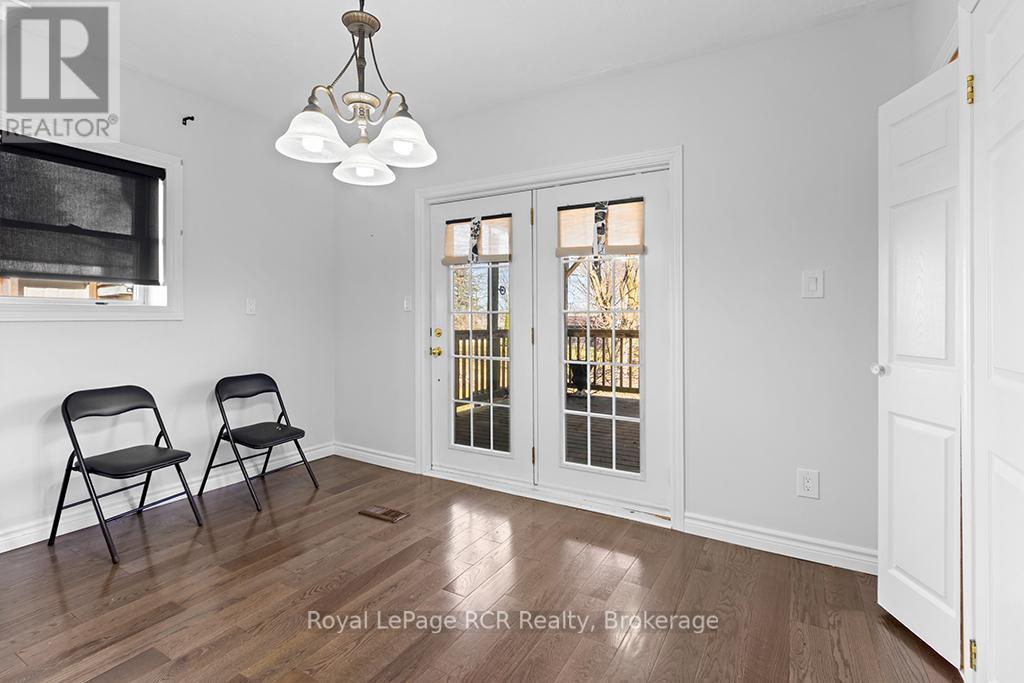 












144 LOUCKS LANE E

,
Chatsworth,




Ontario
N0H1G0

