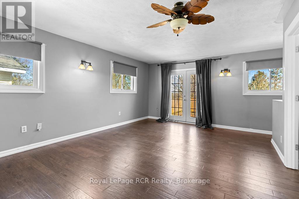 












144 LOUCKS LANE E

,
Chatsworth,




Ontario
N0H1G0

