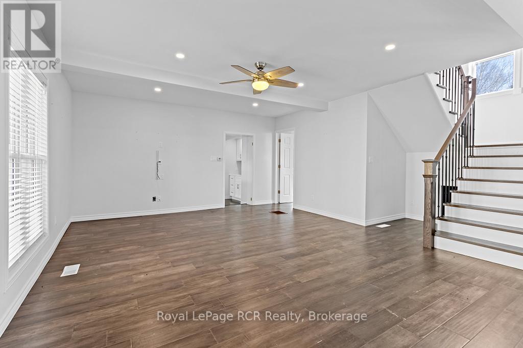 












144 LOUCKS LANE E

,
Chatsworth,




Ontario
N0H1G0

