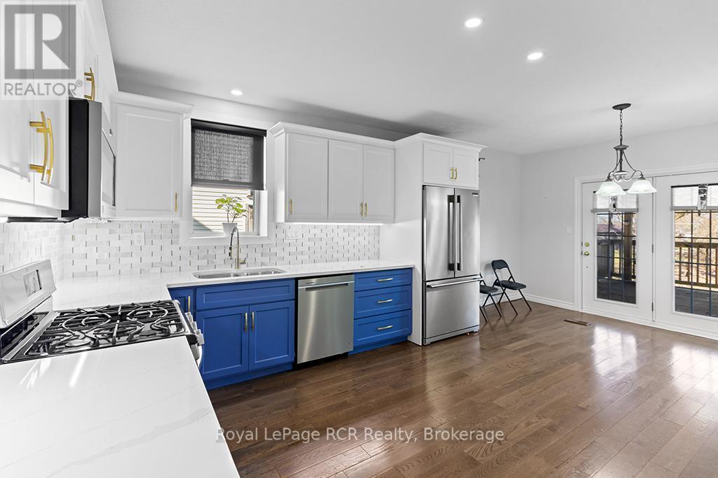 












144 LOUCKS LANE E

,
Chatsworth,




Ontario
N0H1G0

