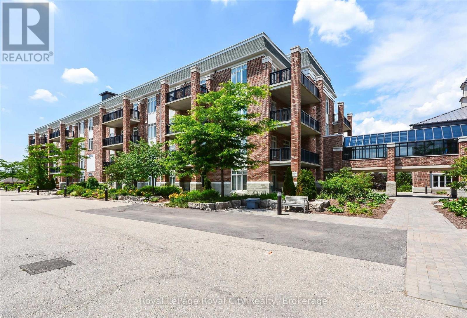 












401 - 65 BAYBERRY DRIVE

,
Guelph (Village By The Arboretum),




Ontario
N1G5K9

