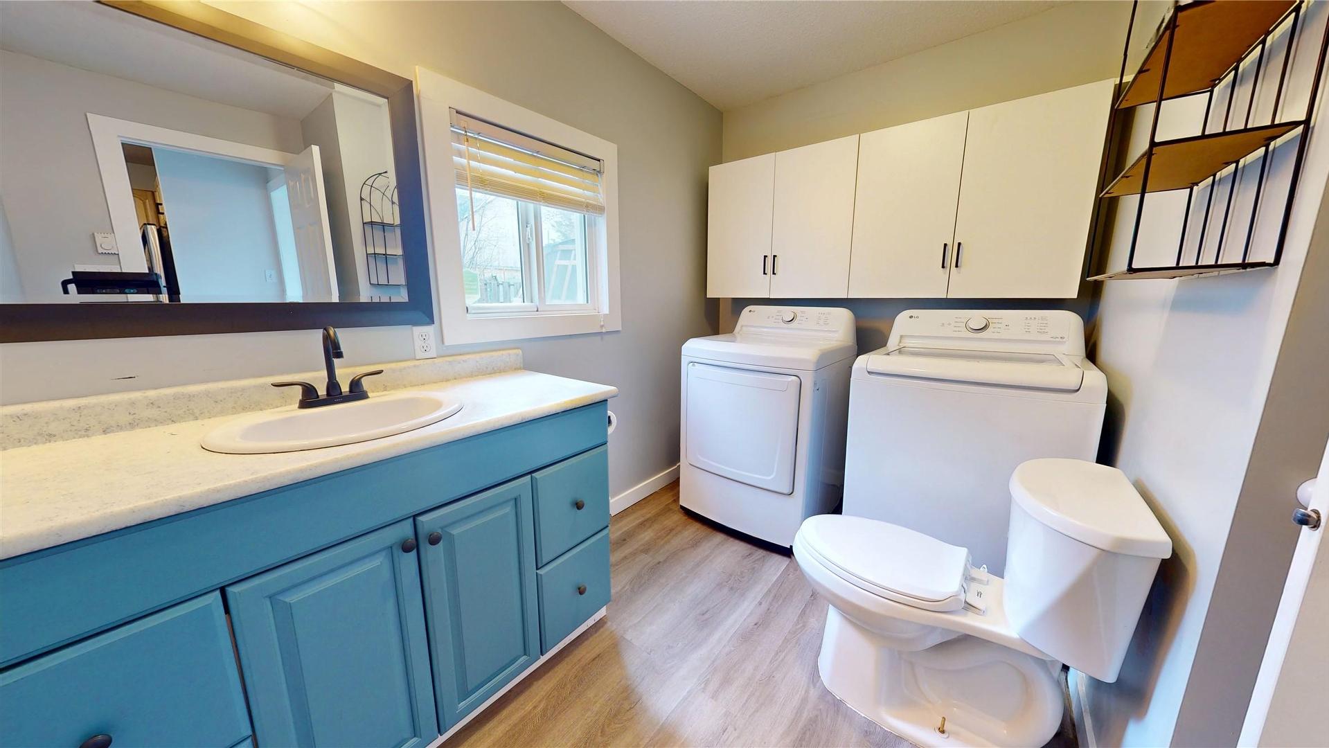 









109


9th

Avenue,
Cranbrook,




BC
V1C 2M1

